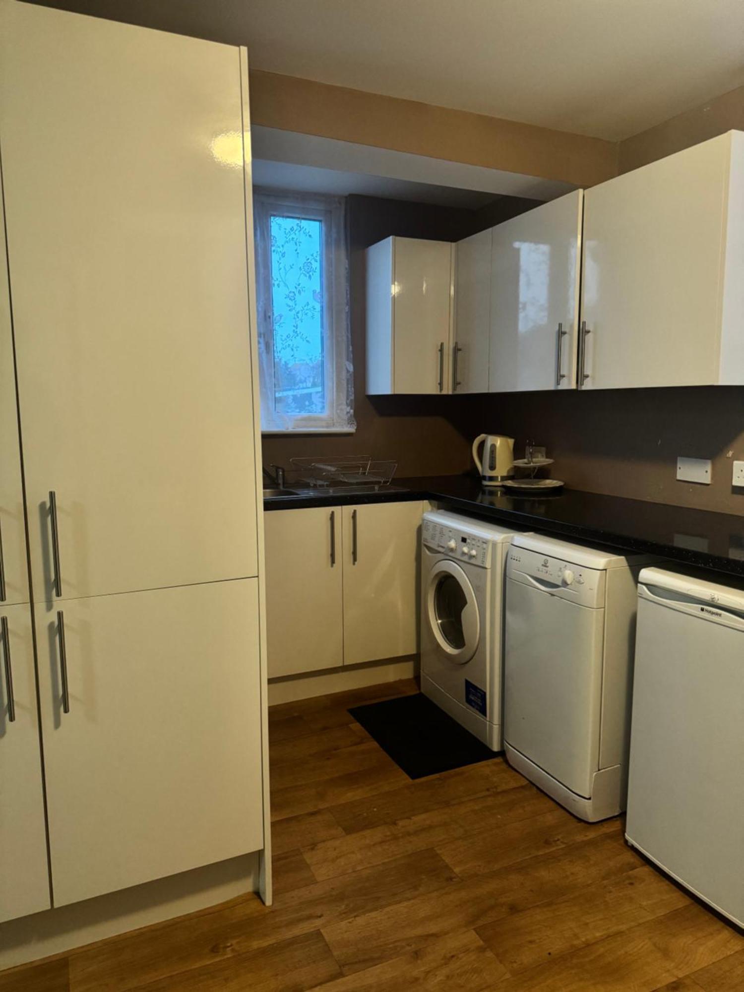 Jxb Homes - Lovely And Spacious Rooms Cliftonville Εξωτερικό φωτογραφία